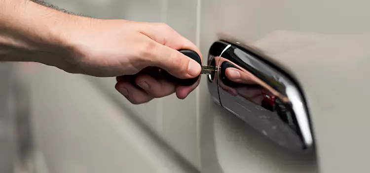 Why Choose Our Auto Locksmith Team in Corcoran, CA?